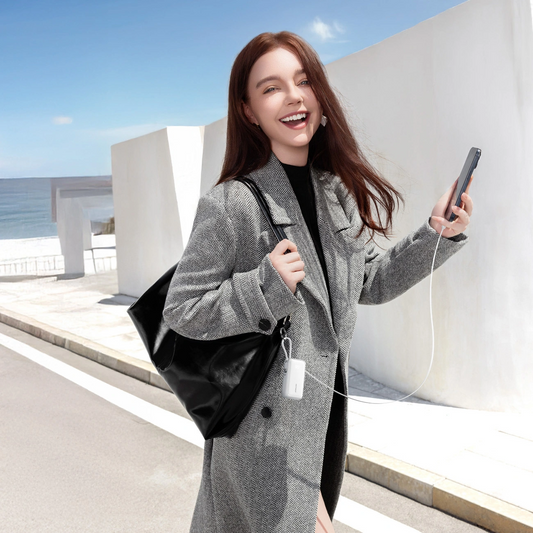 Εξωτερική Μπαταρία Joyroom JR-PR2L, 10000mAh, 35W, QC + PD, 1 x Lightning - 1 x USB-C, Λευκή