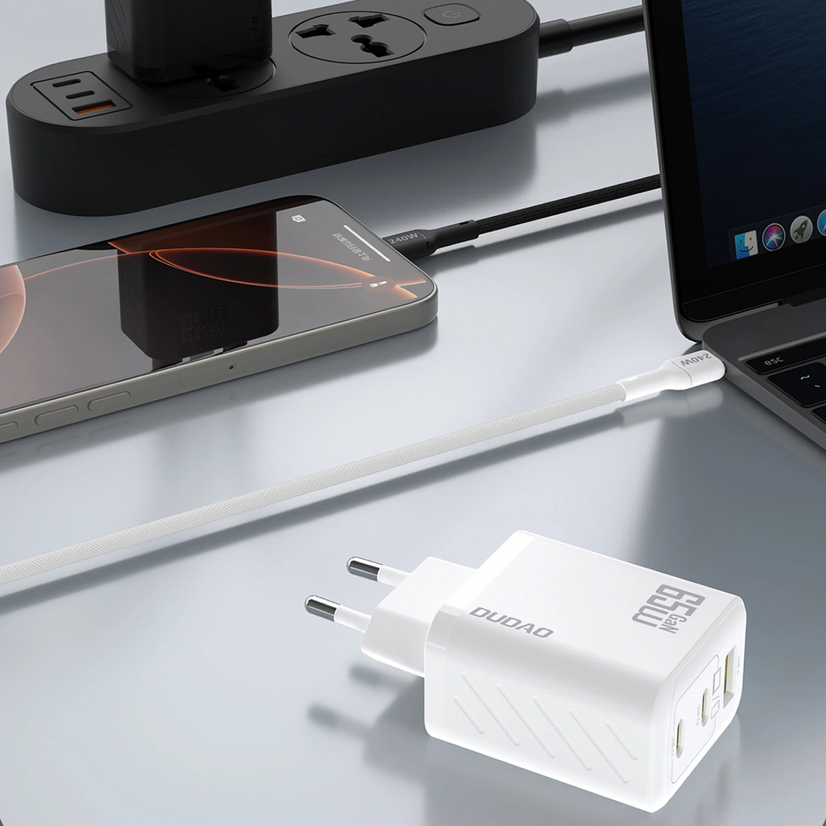 Dudao A29C USB-C Cable Wall Charger, 65W, 3.25A, 1 x USB-A - 2 x USB-C, White