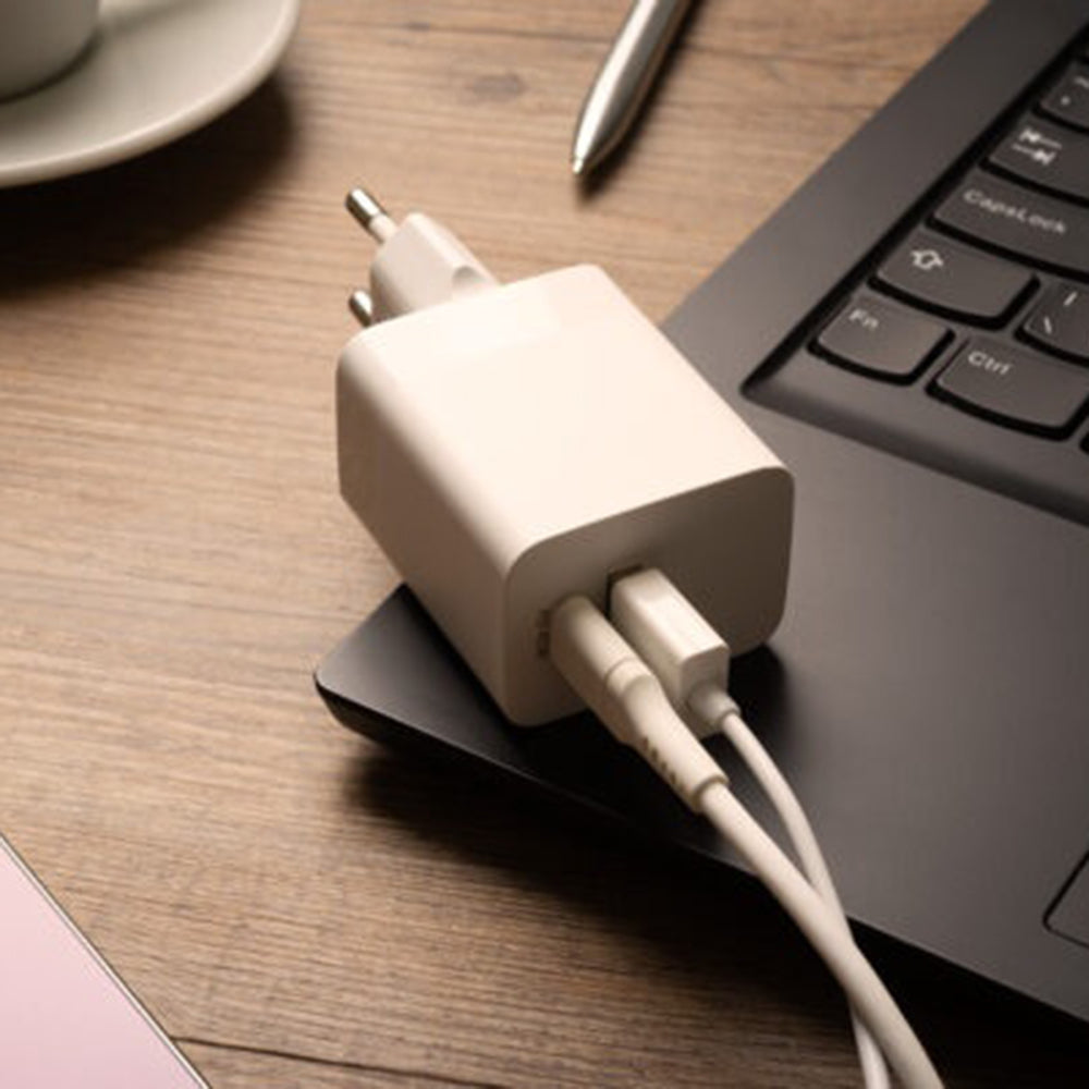 Fixed Mini Network Charger, 45W, 3A, 1 x USB-A - 1 x USB-C, White