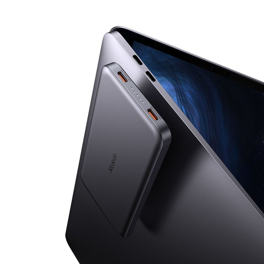 McDodo MC-3781 Meta Wireless External Battery, 10000mAh, 20W, PD + FQI, 1 x QI - 2 x USB-C, Black