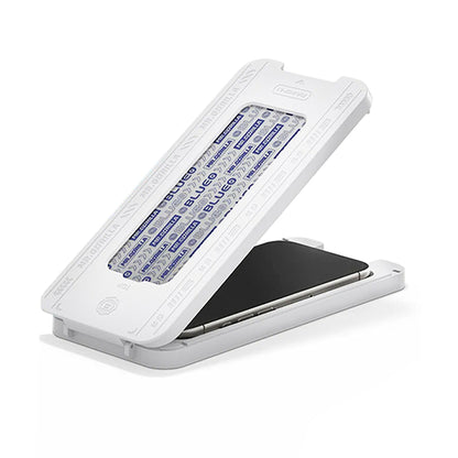 Προστατευτική μεμβράνη οθόνης Blueo Crystal Anti-Scratch Applicator για Apple iPhone 15 Pro Max, Ασφαλισμένο γυαλί, Πλήρης κόλλα, Μαύρο