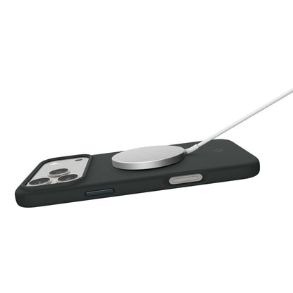 Θήκη MagSafe για Apple iPhone 17 Pro Max, Spigen, Silicone Fit, Πράσινη