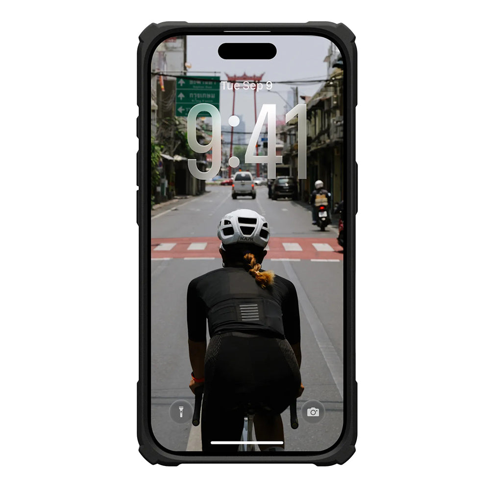 Θήκη MagSafe για Apple iPhone 17, Urban Armor Gear, Plasma XTE, Μαύρη