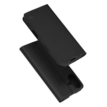 Θήκη για Apple iPhone 17, Techsuit, Magskin Book, Μαύρη