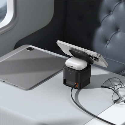 Ασύρματος φορτιστής δικτύου USB-C Baseus MagPro 3 σε 1, 25 W, 1 x USB-C, Μαύρος P10264100123-01