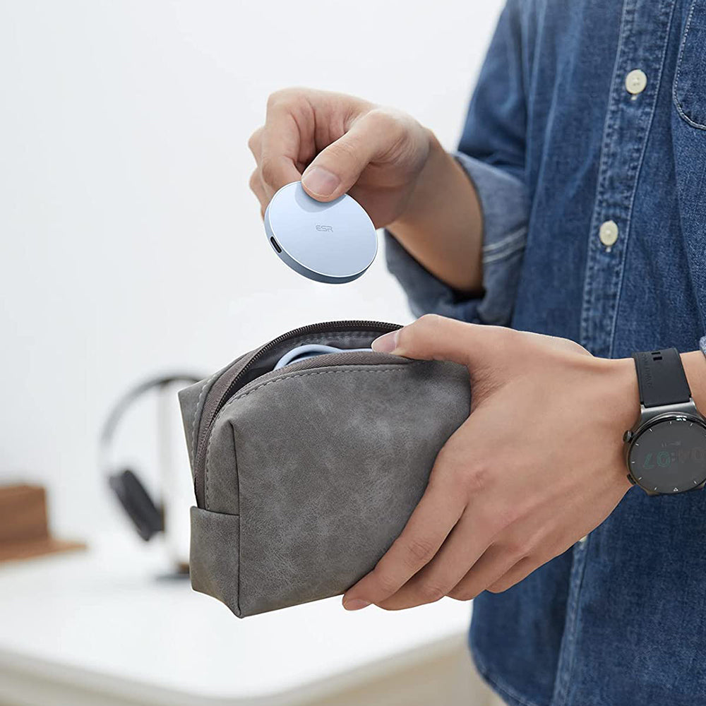 Φορτιστής Δικτύου Wireless ESR HaloLock, 15W, 1.67A, Μπλε