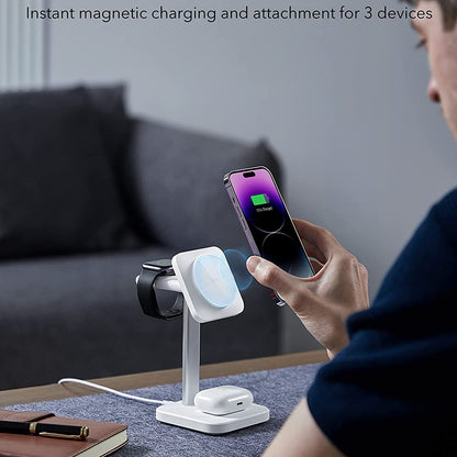 Φορτιστής Δικτύου Ασύρματος ESR HaloLock 3σε1, 15W, 1.67A, Λευκό